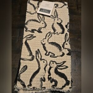 Nwt Bunny Beige and Black Kitchen Towel Set. 2 Have Pattern And 1 Is Just Black.